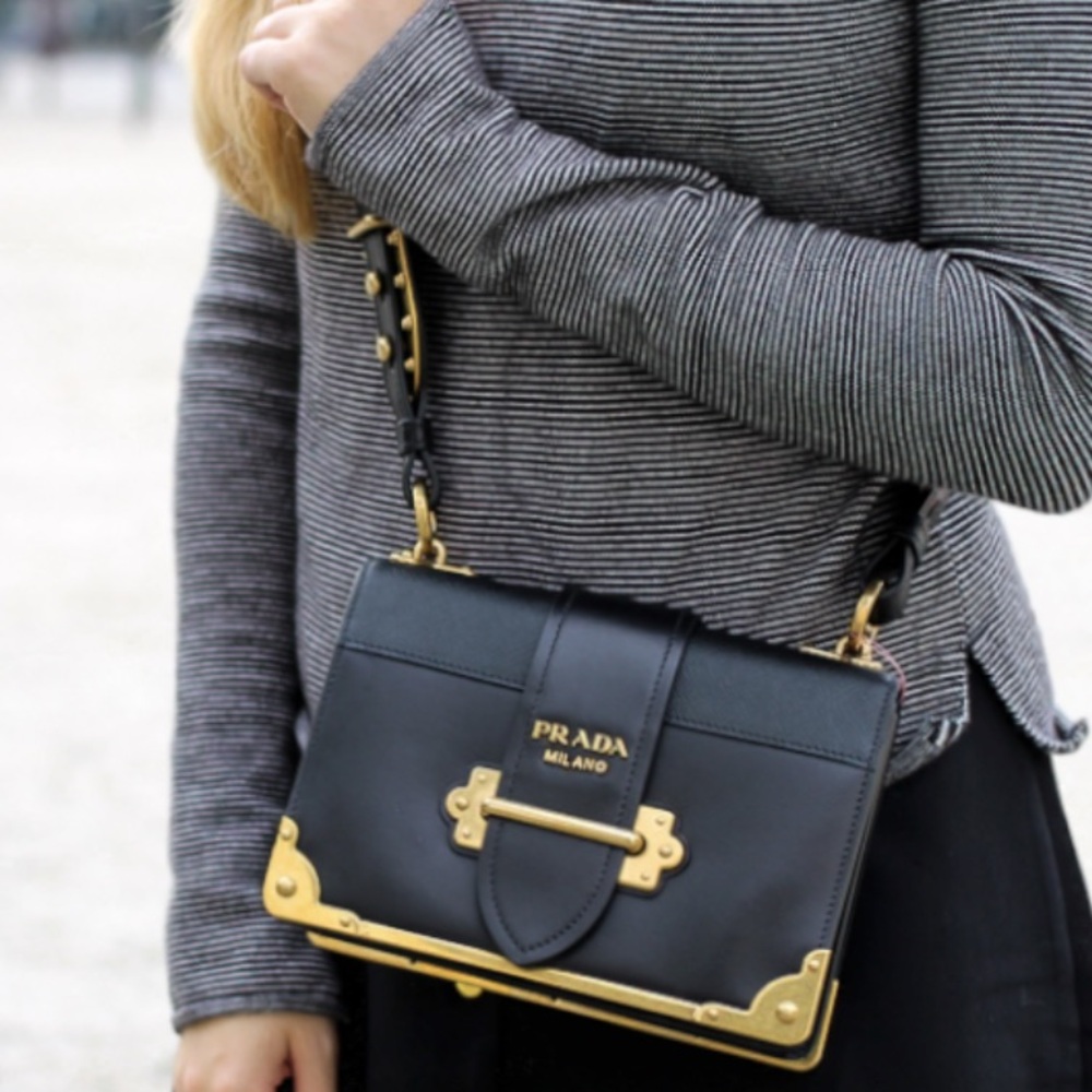 💎 City Calf Saffiano Bag Black crossbody leather